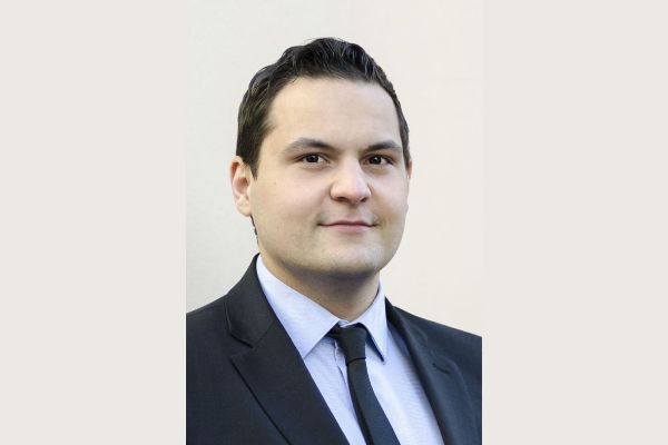 Dr. Sebastian Pfeiffer, LL.M. (WU)