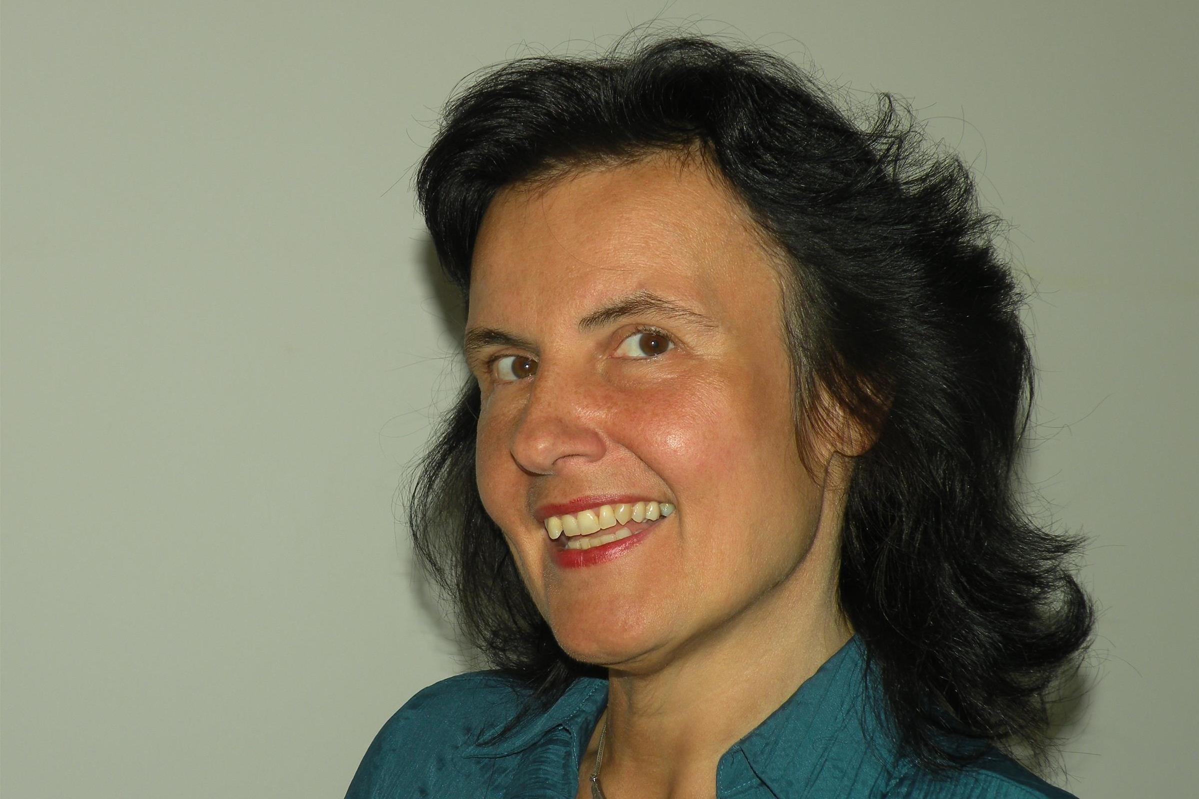 Dr. Michaela Schmutzer