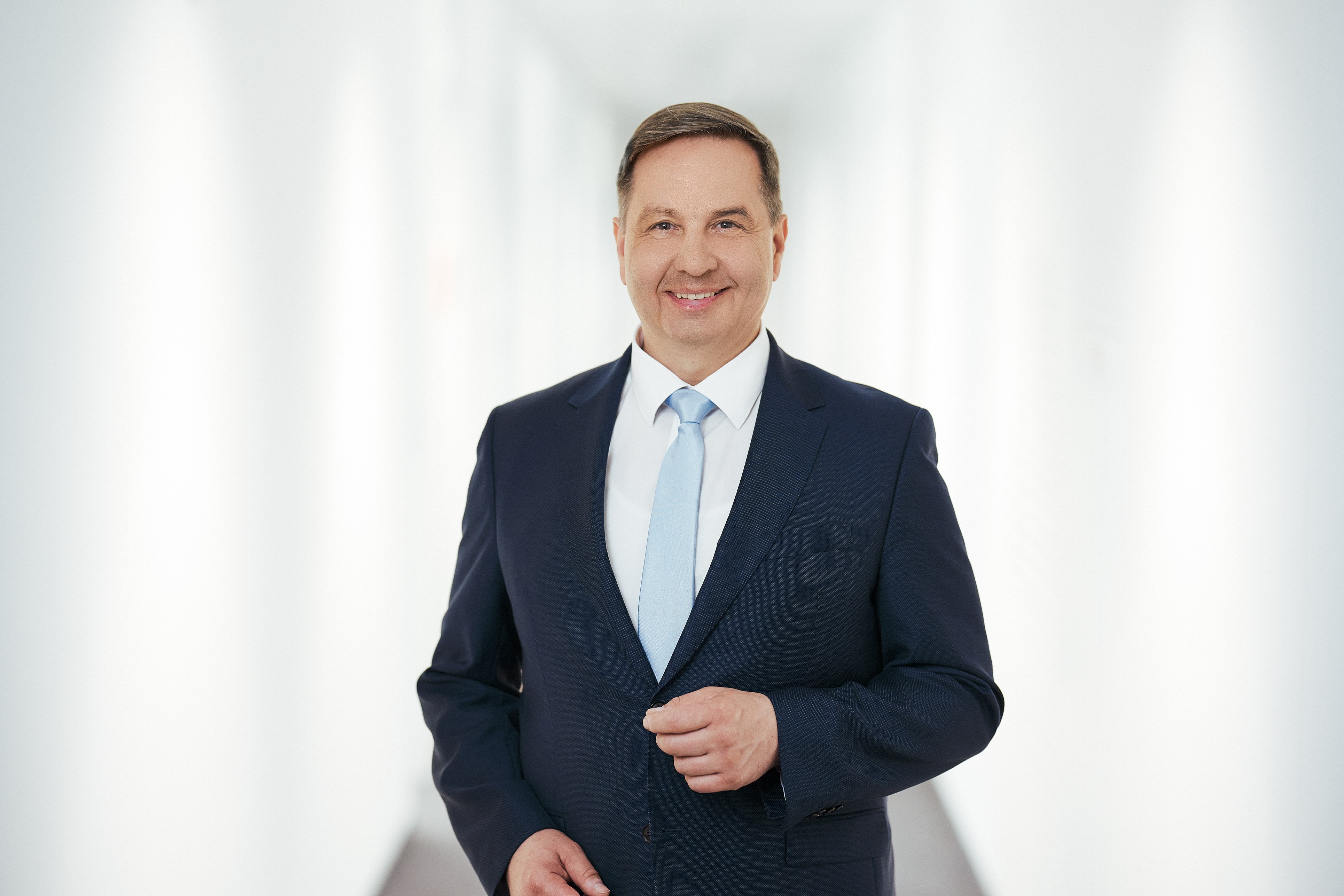 Prof. MMag. Dr. Klaus Hilber